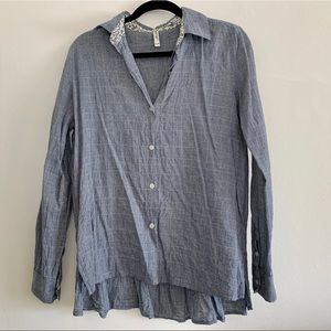 Leshop Blue & Paisley Ruffle Back Blouse w/ Collar